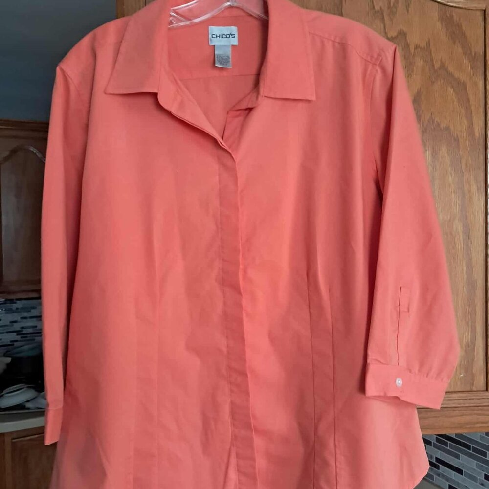 chicos womens top size 2
